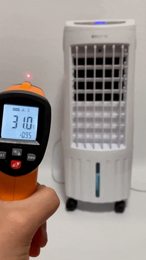 이동식냉풍기를 사용하며 느낀 시원한 바람의 온도감에 대한 설명.