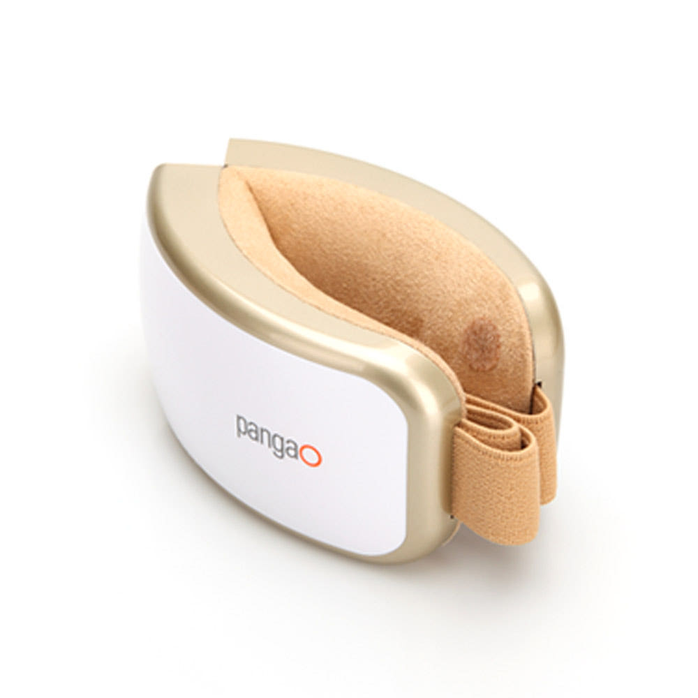 눈의 피로를 덜어주는 팡가오 무선 공기압마사지기 사용 장면.