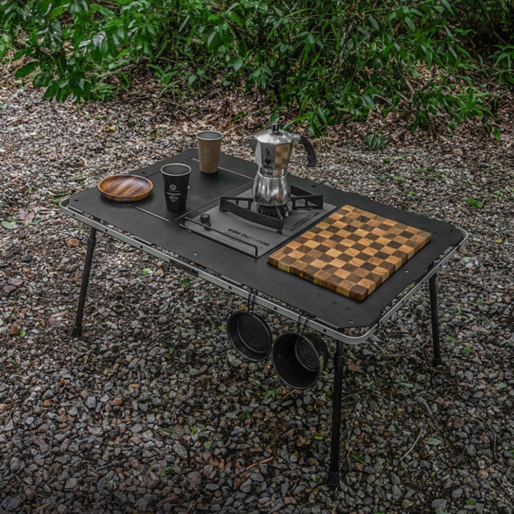 IGT 테이블에 완벽하게 호환되는 카즈미 가스버너의 모습.